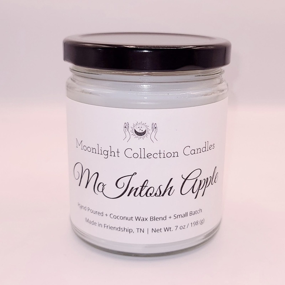 Handmade McIntosh Apple Candle - Picture 3 of 3